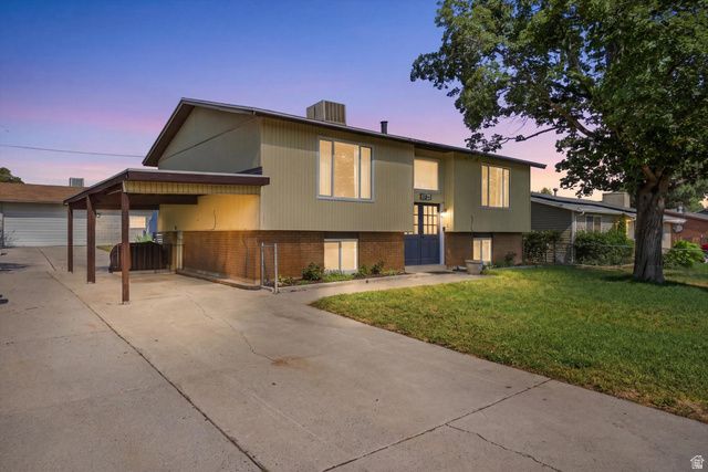 9728 S 1600 W, South Jordan, UT 84095