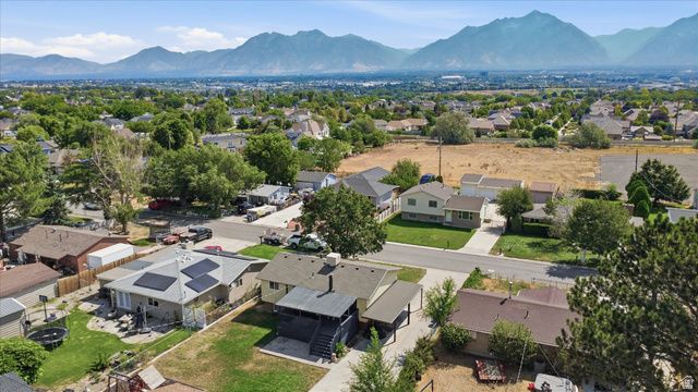 9728 S 1600 W, South Jordan, UT 84095