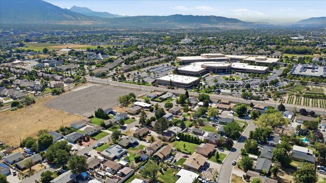 9728 S 1600 W, South Jordan, UT 84095