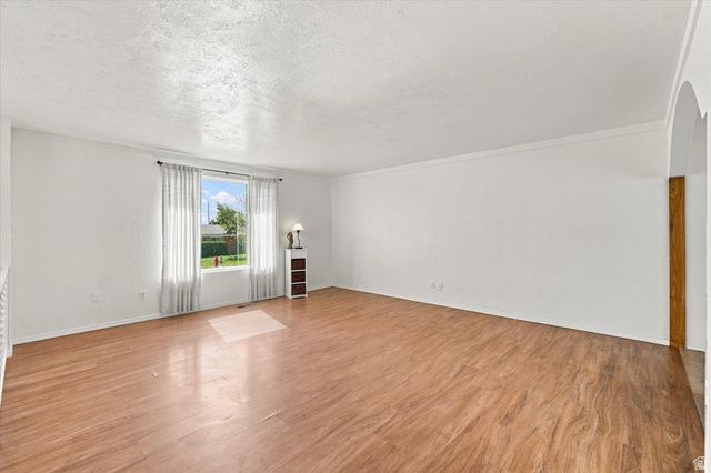 9728 S 1600 W, South Jordan, UT 84095
