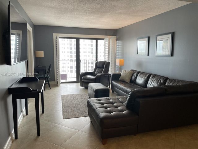 1201 S Ocean Drive 1107S, Hollywood, FL 33019