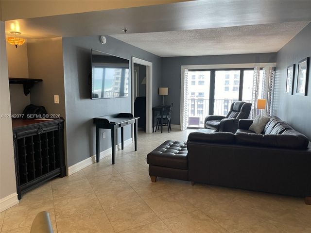 1201 S Ocean Drive 1107S, Hollywood, FL 33019