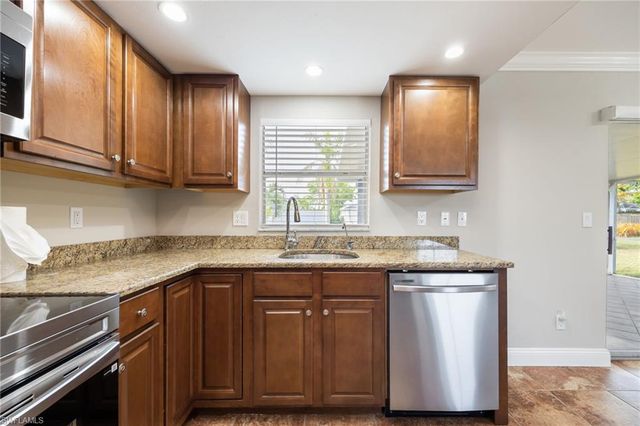 1836 NW 15th ST, Cape Coral, FL 33993