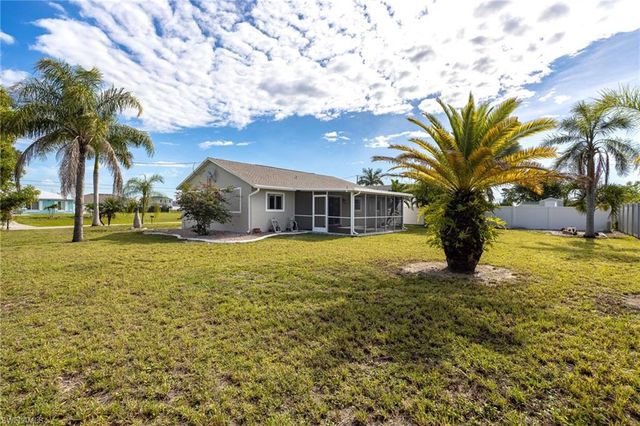 1836 NW 15th ST, Cape Coral, FL 33993