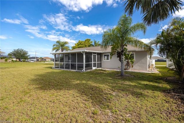 1836 NW 15th ST, Cape Coral, FL 33993