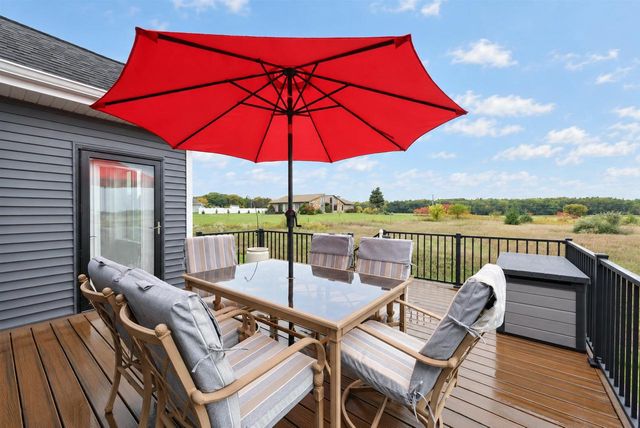 1768 STEINER LANE, Green Bay, WI 54313