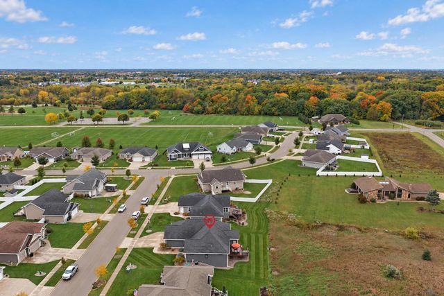 1768 STEINER LANE, Green Bay, WI 54313