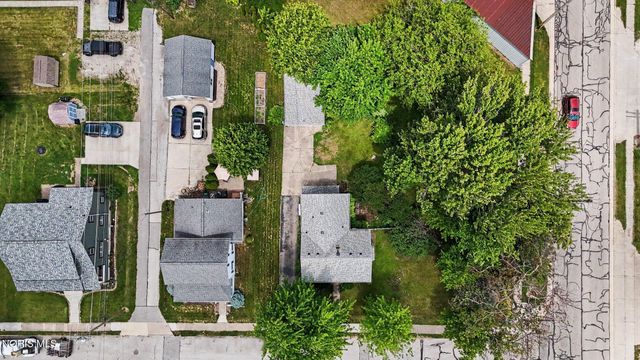 106 E 5th Street, Genoa, OH 43430