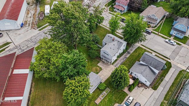 106 E 5th Street, Genoa, OH 43430