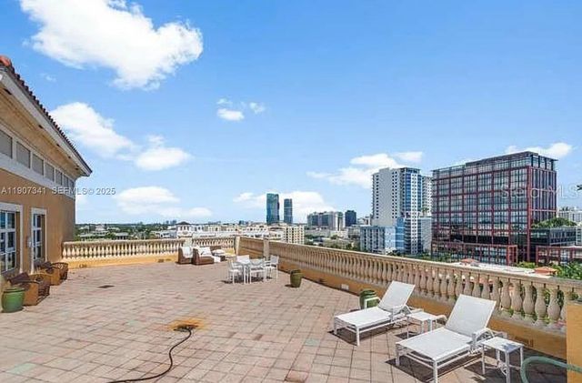 403 S Sapodilla Avenue 104, West Palm Beach, FL 33401