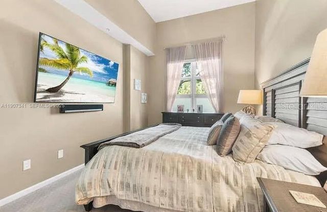 403 S Sapodilla Avenue 104, West Palm Beach, FL 33401