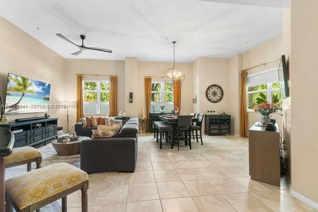 403 S Sapodilla Avenue 104, West Palm Beach, FL 33401