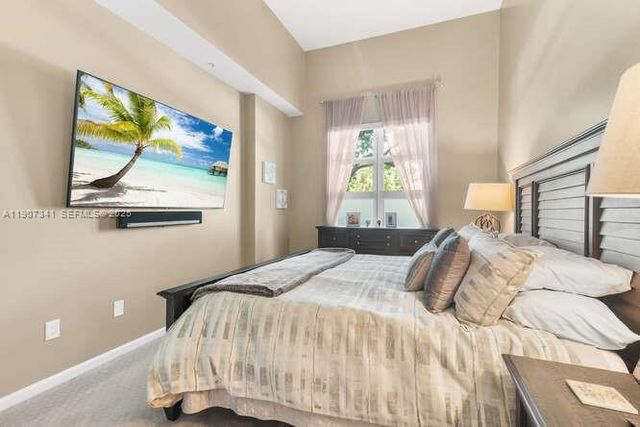 403 S Sapodilla Avenue 104, West Palm Beach, FL 33401