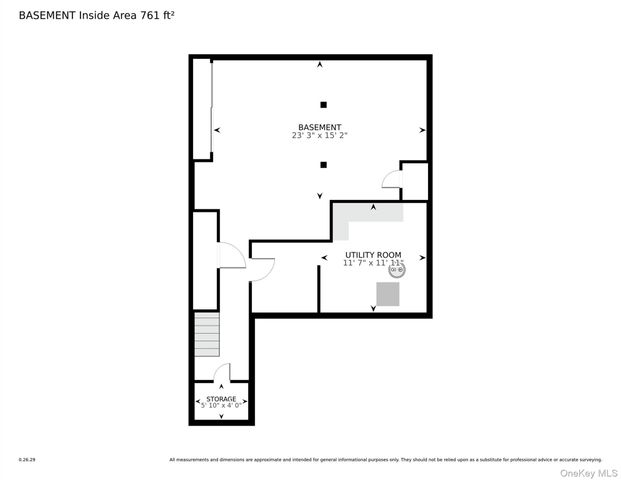 61 Estate Court 61, Woodbury, NY 11797