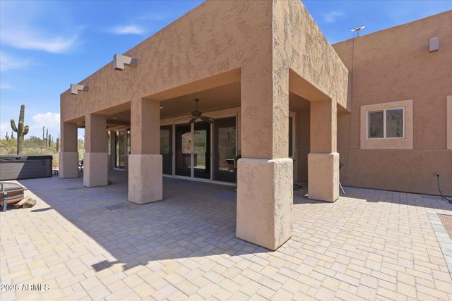 53 N La Barge Road, Apache Junction, AZ 85119