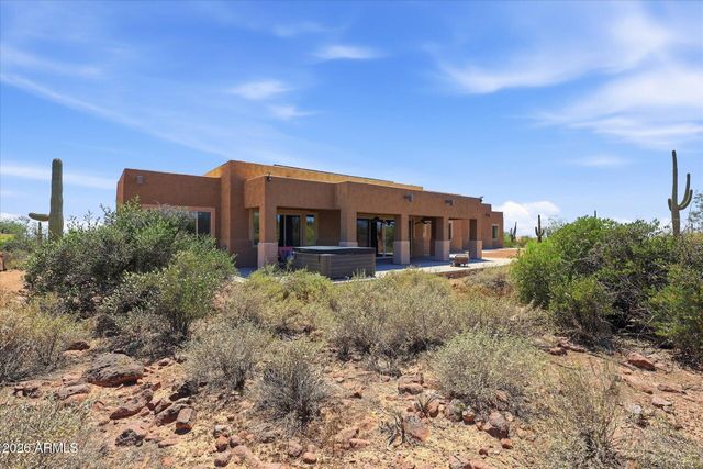 53 N La Barge Road, Apache Junction, AZ 85119