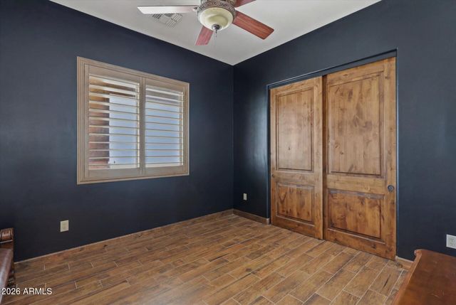 53 N La Barge Road, Apache Junction, AZ 85119