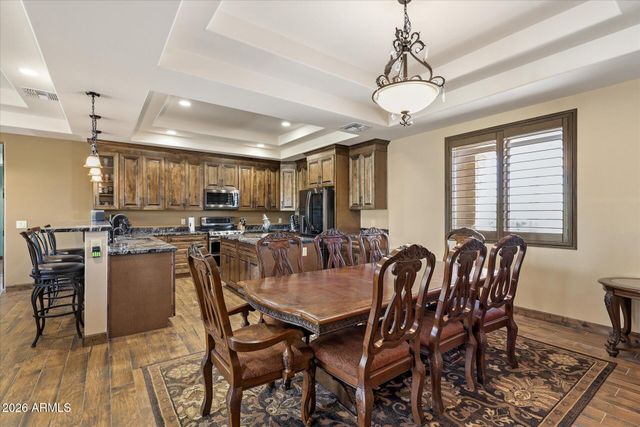 53 N La Barge Road, Apache Junction, AZ 85119