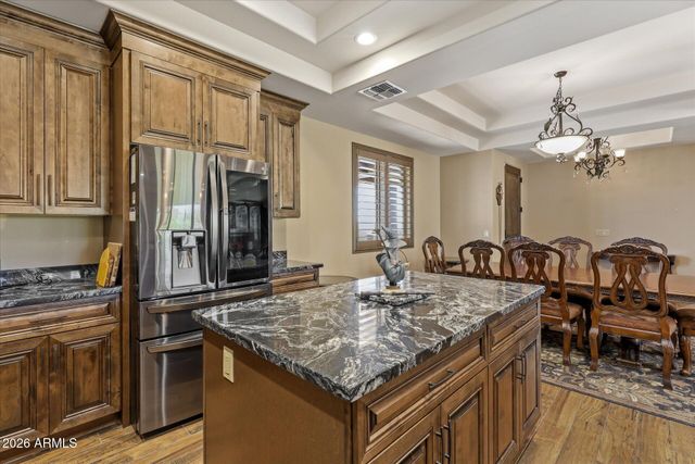 53 N La Barge Road, Apache Junction, AZ 85119