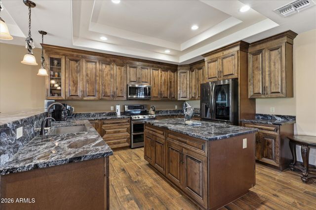 53 N La Barge Road, Apache Junction, AZ 85119