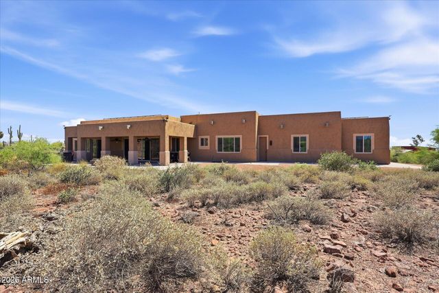 53 N La Barge Road, Apache Junction, AZ 85119