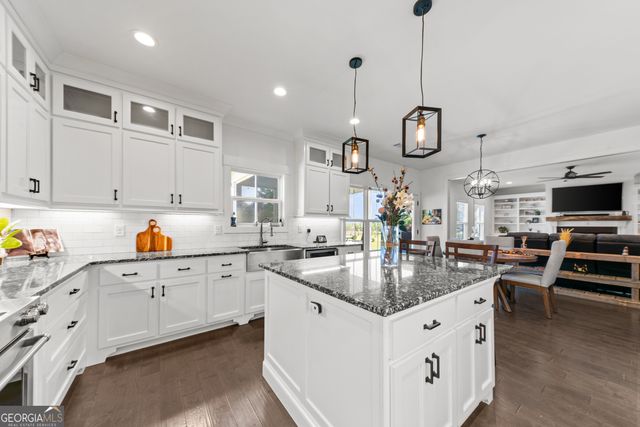 1100 W Magnolia Loop, Madison, GA 30650