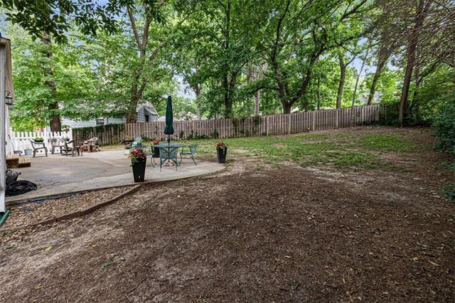 4203 N Grand Avenue, Kansas City, MO 64116