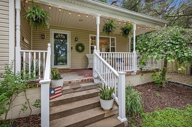 4203 N Grand Avenue, Kansas City, MO 64116