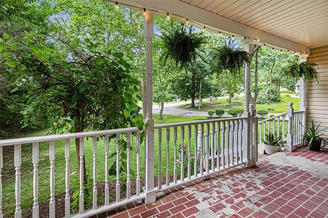 4203 N Grand Avenue, Kansas City, MO 64116