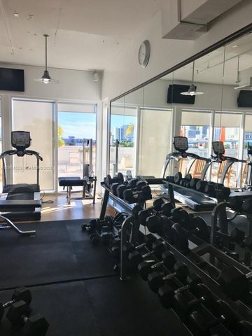 10 SW South River Dr 1709, Miami, FL 33130