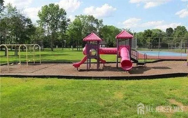 4806 hana Road, Edison, NJ 08817