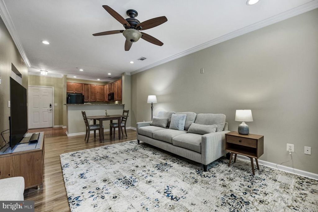 12000 MARKET ST #182, Reston, VA 20190
