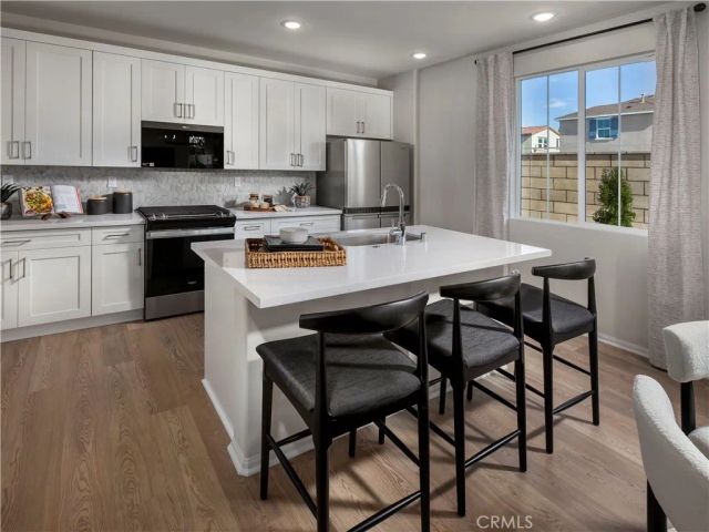 28211 Via Somantano, Temecula, CA 92591