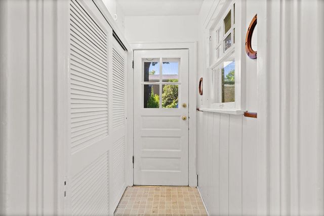 78 Van Buren Street, South Haven City, MI 49090
