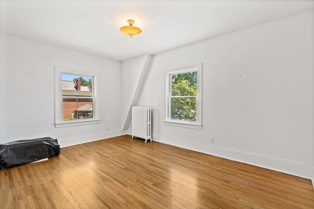 78 Van Buren Street, South Haven City, MI 49090