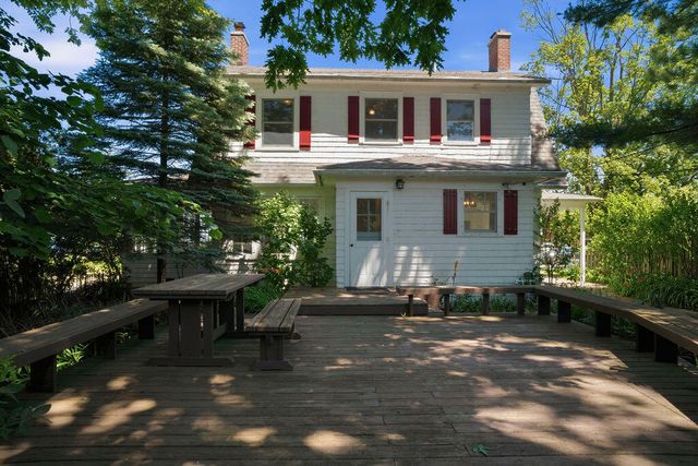 78 Van Buren Street, South Haven City, MI 49090