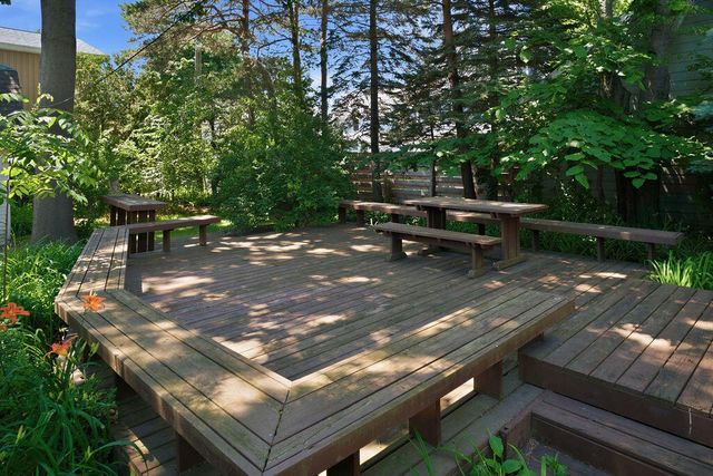 78 Van Buren Street, South Haven City, MI 49090