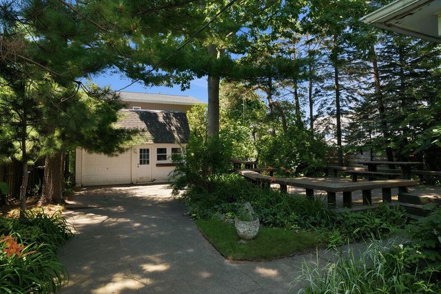 78 Van Buren Street, South Haven City, MI 49090