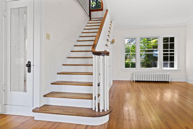 78 Van Buren Street, South Haven City, MI 49090
