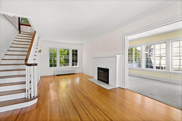 78 Van Buren Street, South Haven City, MI 49090