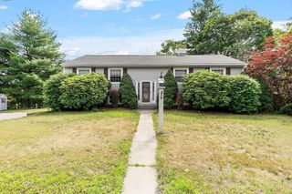 9 E Park Rd, Sterling, MA 01564