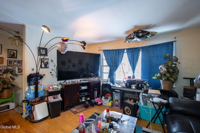 78 Hackett Boulevard, Albany, NY 12209