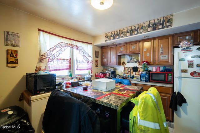 78 Hackett Boulevard, Albany, NY 12209