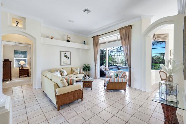 2022 EL DORADO PARKWAY W, Cape Coral, FL 33914