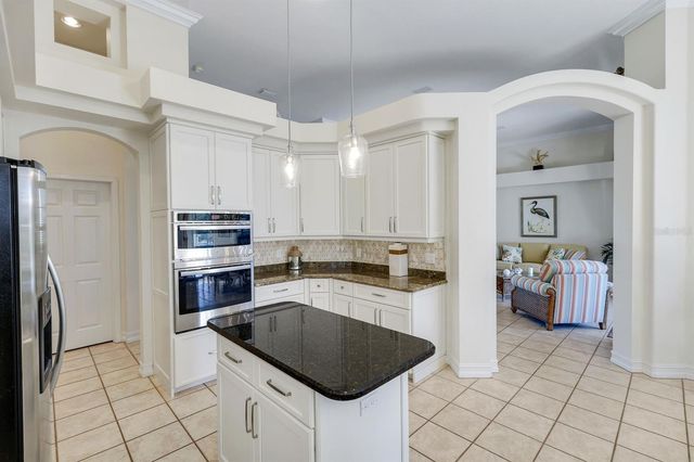 2022 EL DORADO PARKWAY W, Cape Coral, FL 33914