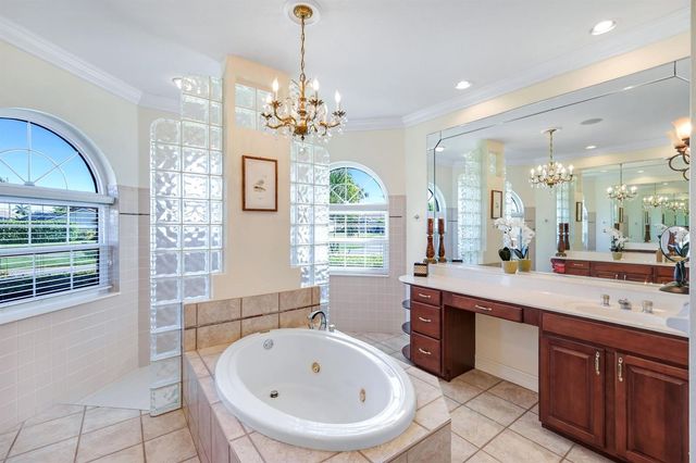 2022 EL DORADO PARKWAY W, Cape Coral, FL 33914