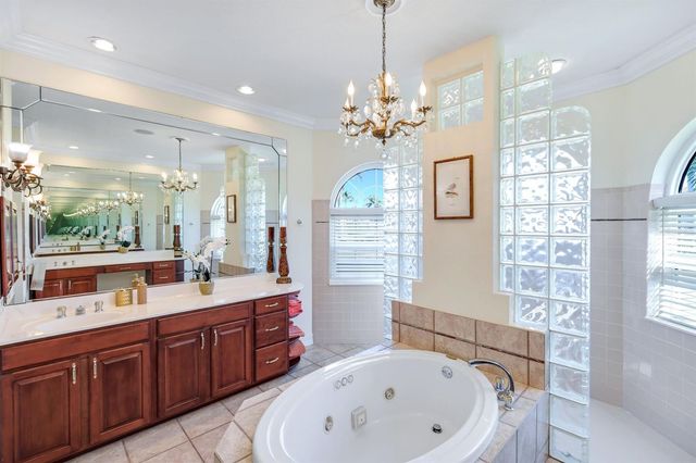 2022 EL DORADO PARKWAY W, Cape Coral, FL 33914