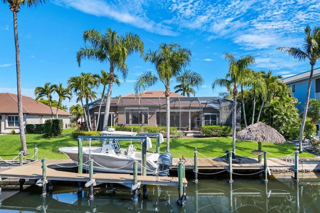 2022 EL DORADO PARKWAY W, Cape Coral, FL 33914