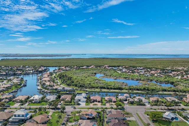 2022 EL DORADO PARKWAY W, Cape Coral, FL 33914