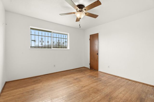 5406 Royal Oak Drive, Texas City, TX 77591